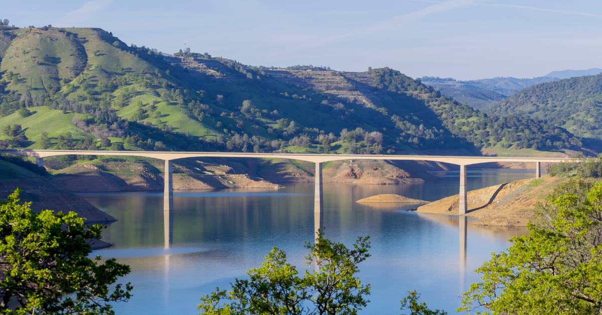 New Melones Lake