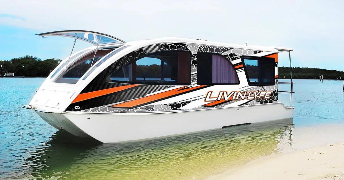 CaraBoat Model 790